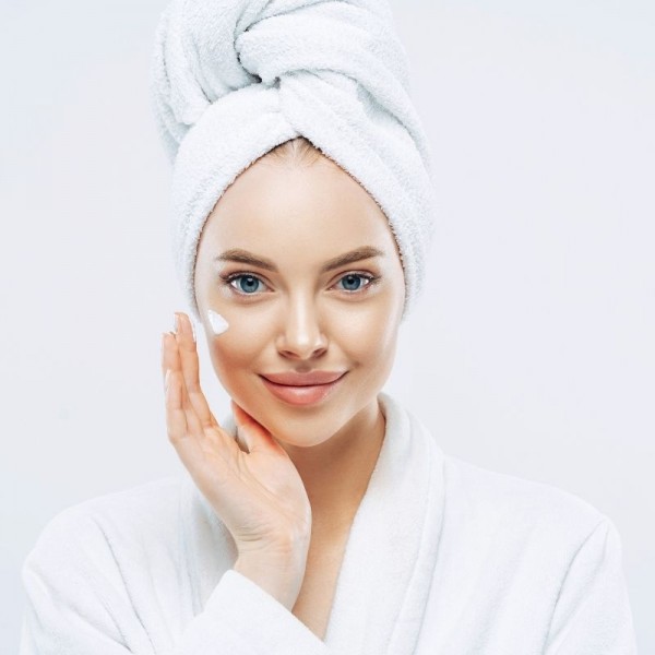 Anti Aging Cilt Bakımı